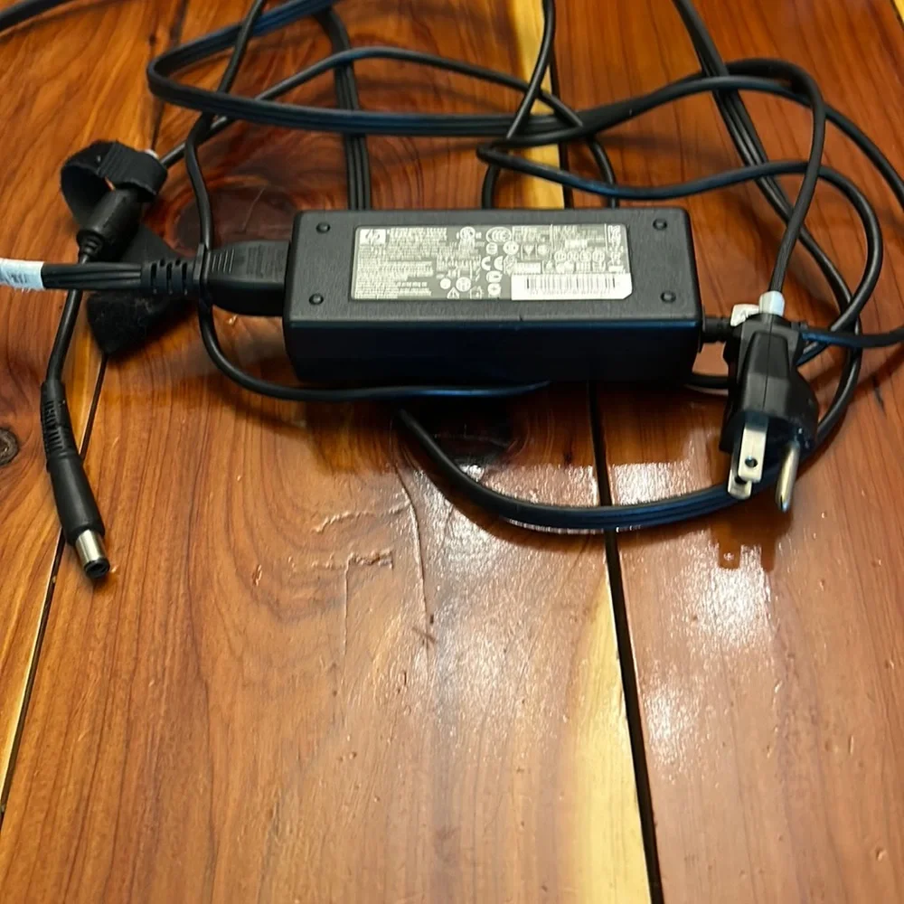 HP Laptop Charger